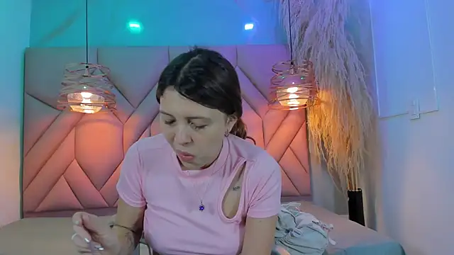 AngelaaCute  online show from 12-26-24, 12:16