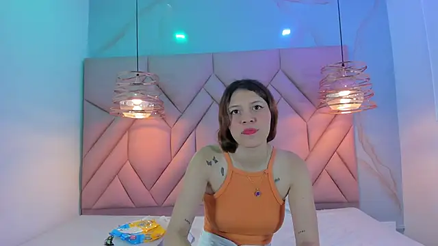 AngelaaCute  online show from 01-17-25, 12:42