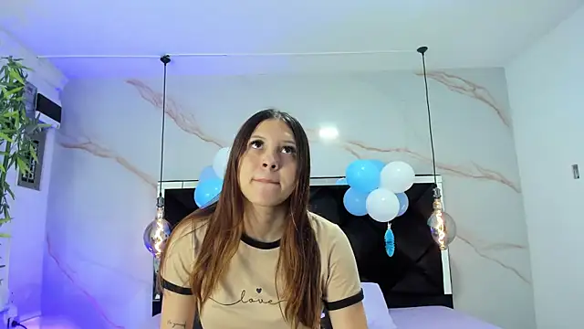 AngelaaCute  online show from 09-23-25, 12:08