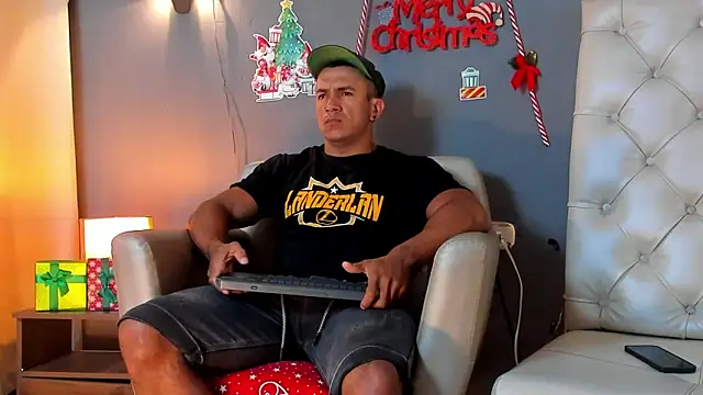 HerculesWheeler online show from 12-24-24, 02:01