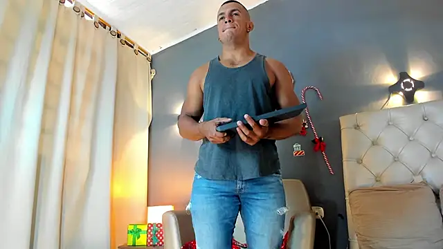 HerculesWheeler online show from 12-26-24, 06:22
