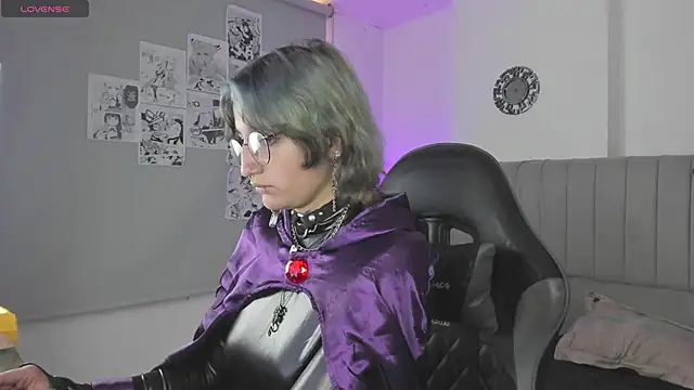 Snapshot of SukiFuyu_ chatting on 02-27-25, 12:45 SukiFuyu online show from 02-27-25, 12:45