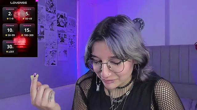 Snapshot of SukiFuyu_ chatting on 03-07-25, 03:18 SukiFuyu online show from 03-07-25, 03:18