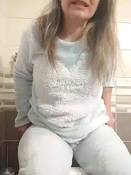 Snapshot of Dark_Angel_22 chatting on 02-25-26, 06:12 Dark Angel 22 online show from 02-25-26, 06:12