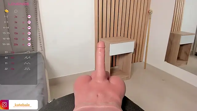 Kate bale online show from 01-13-25, 08:04