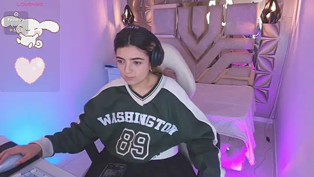 meraki fraise online show from 10-08-25, 07:55