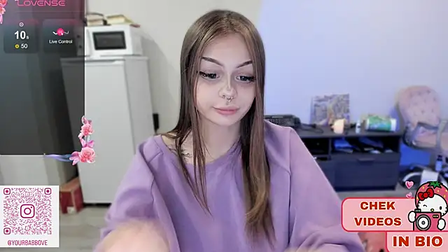 Snapshot of shy_melony chatting on 01-20-25, 06:31 shy melony online show from 01-20-25, 06:31