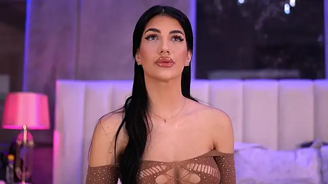 Snapshot of RaisaKali chatting on 11-03-25, 04:52 RaisaKali online show from 11-03-25, 04:52