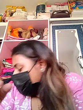 Hotmilfxox online show from 12-10-24, 11:22