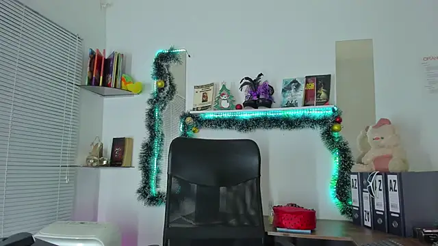 SWEETHNOHEMY online show from 12-27-24, 06:53