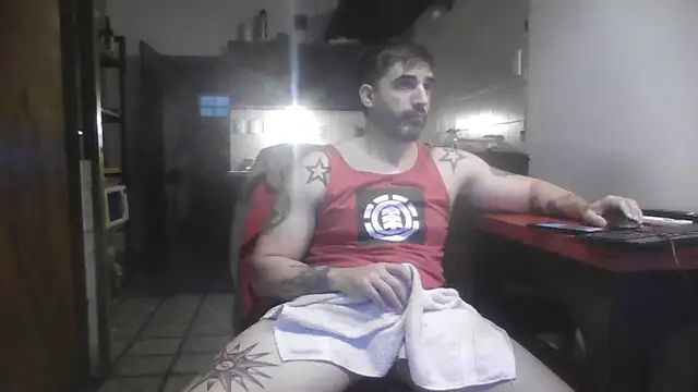 Snapshot of ozzypsico13 chatting on 09-09-25, 09:36 ozzypsico13 online show from 09-09-25, 09:36