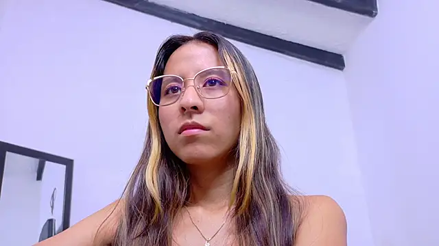 Skinny hottie18 online show from 01-22-25, 01:32