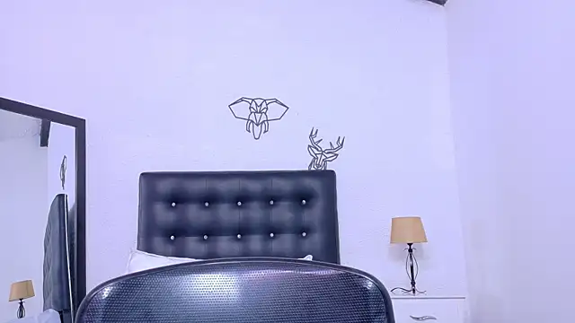 Skinny hottie18 online show from 01-22-25, 04:33