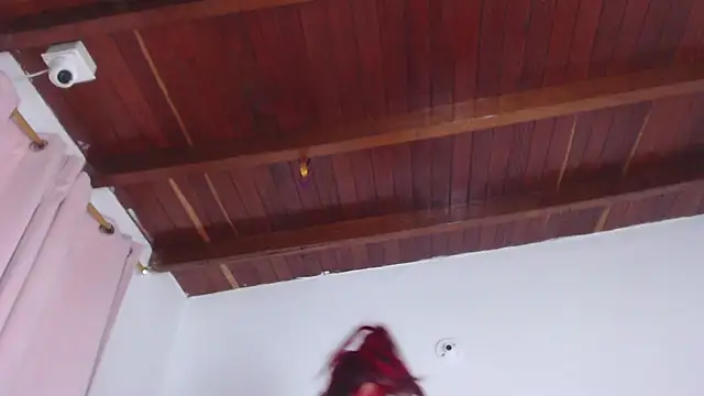 Amara Red online show from 10-20-25, 11:10