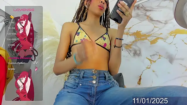 Snapshot of MystiqueTs chatting on 01-11-25, 09:15 MystiqueTs online show from 01-11-25, 09:15