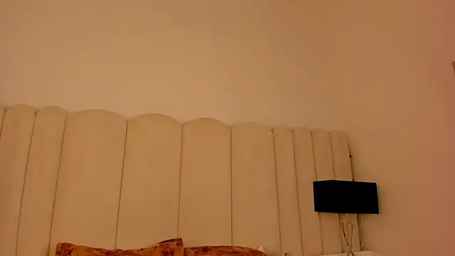 AnnyCherry  online show from 09-23-25, 10:02