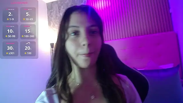 Snapshot of melody__bleir chatting on 10-27-25, 10:14 melody bleir online show from 10-27-25, 10:14