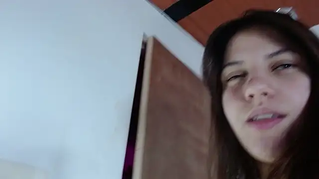 Snapshot of melody__bleir chatting on 11-09-25, 05:06 melody bleir online show from 11-09-25, 05:06