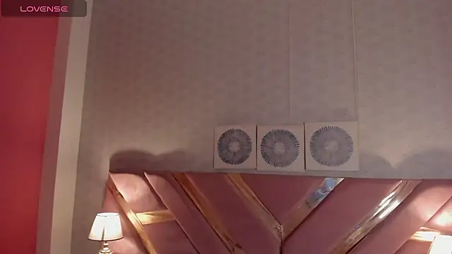 Snapshot of Ari_sunshine_ chatting on 01-04-25, 11:59 Ari sunshine online show from 01-04-25, 11:59