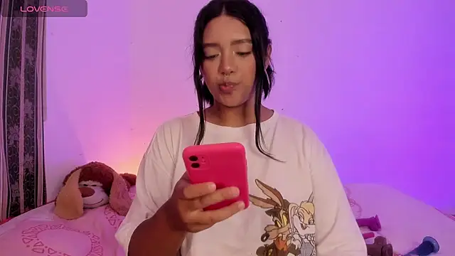 DIANEE 01 online show from 03-17-25, 02:41