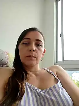 Snapshot of natalie_cowens chatting on 02-01-25, 05:37 natalie cowens online show from 02-01-25, 05:37