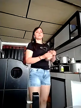 Snapshot of natalie_cowens chatting on 10-07-25, 09:01 natalie cowens online show from 10-07-25, 09:01