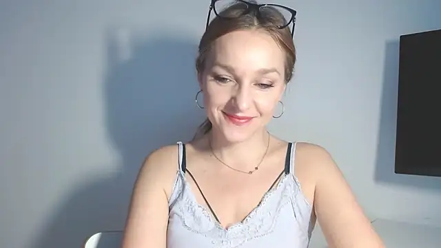 AliciaDesire online show from 02-20-26, 06:48