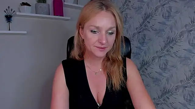 AliciaDesire online show from 07-28-26, 11:28