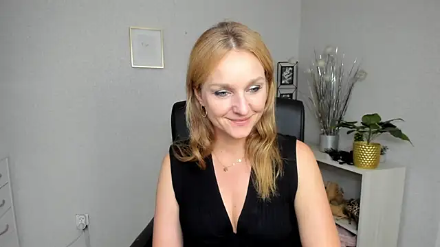AliciaDesire online show from 07-28-26, 12:48