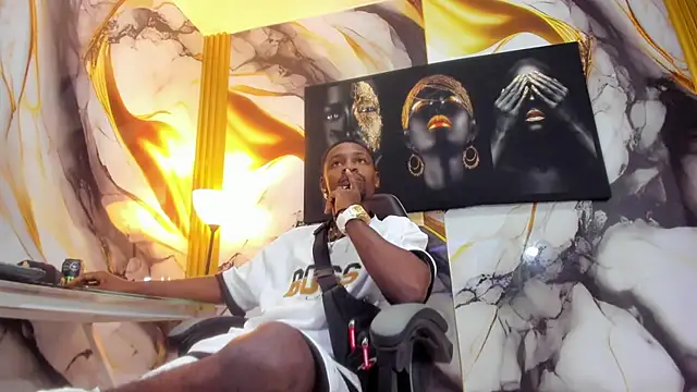 Snapshot of Thomas_shelbys chatting on 10-02-25, 03:35 Thomas shelbys online show from 10-02-25, 03:35