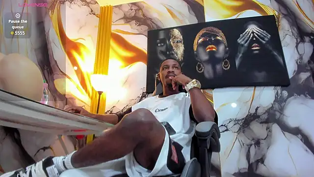 Snapshot of Thomas_shelbys chatting on 10-17-25, 03:20 Thomas shelbys online show from 10-17-25, 03:20