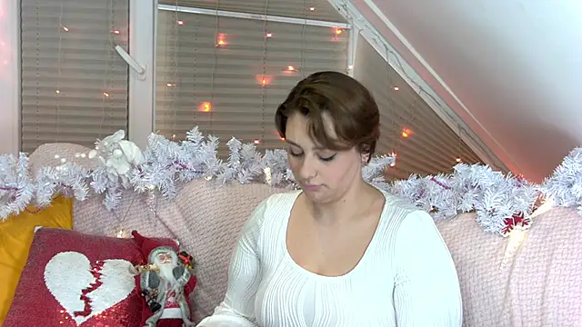 MaryMurray online show from 12-30-24, 10:34