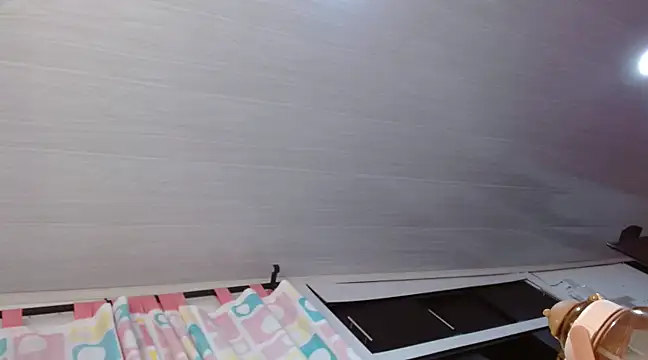 Manusomer online show from 02-21-25, 04:29