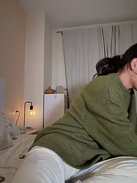 Snapshot of Adriennesexxx chatting on 03-12-26, 06:14 Adriennesexxx online show from 03-12-26, 06:14