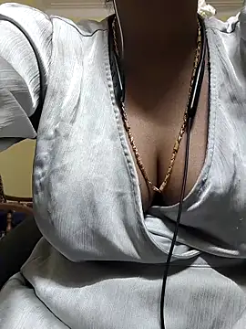 Snapshot of Anjali_cute-Pondati chatting on 03-13-26, 01:01 Anjali cute-Pondati online show from 03-13-26, 01:01