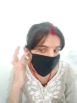 Snapshot of Ritu-0143 chatting on 07-05-26, 07:04 Ritu-0143 online show from 07-05-26, 07:04