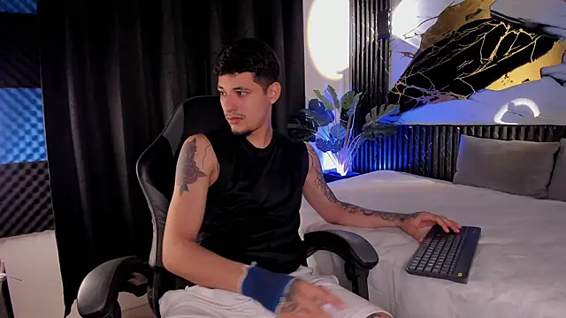 kyle smithxx online show from 02-07-26, 04:05