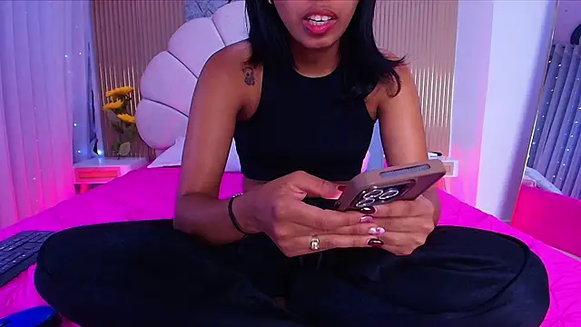 nata luna online show from 04-28-26, 07:19