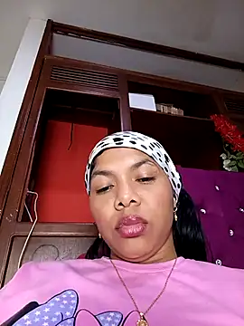 DIORA Latina online show from 09-25-25, 04:49