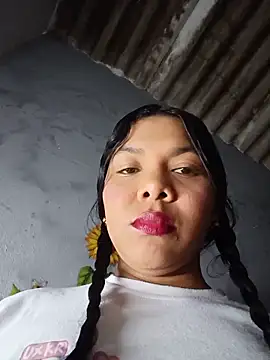 DIORA Latina online show from 05-26-26, 03:13