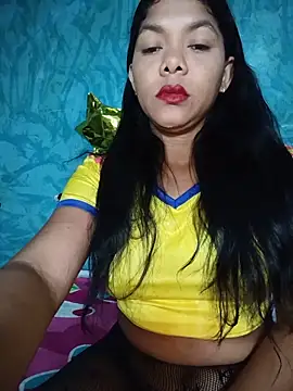 Snapshot of DIORA_Latina chatting on 06-18-26, 03:07 DIORA Latina online show from 06-18-26, 03:07