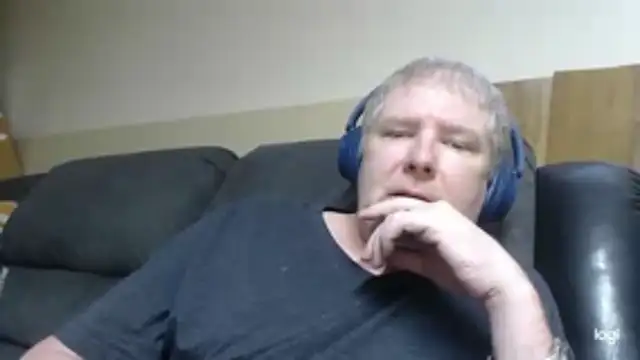 Snapshot of BrisonChase chatting on 06-21-26, 05:04 BrisonChase online show from 06-21-26, 05:04