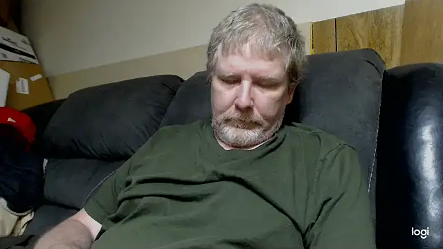 Snapshot of BrisonChase chatting on 07-13-26, 05:21 BrisonChase online show from 07-13-26, 05:21