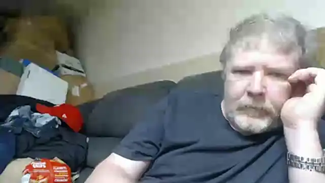 Snapshot of BrisonChase chatting on 07-20-26, 04:42 BrisonChase online show from 07-20-26, 04:42