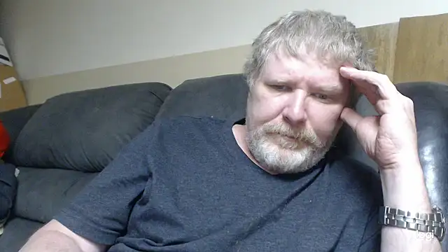 Snapshot of BrisonChase chatting on 07-22-26, 04:59 BrisonChase online show from 07-22-26, 04:59