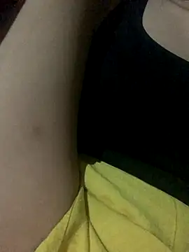 Snapshot of Asianmombigasss chatting on 10-09-25, 02:59 Asianmombigasss online show from 10-09-25, 02:59