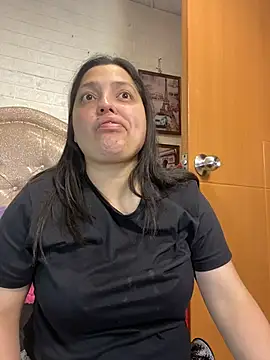 KataleyaStiward online show from 10-22-25, 12:38