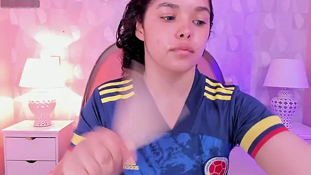 angeline teen online show from 06-17-26, 12:18