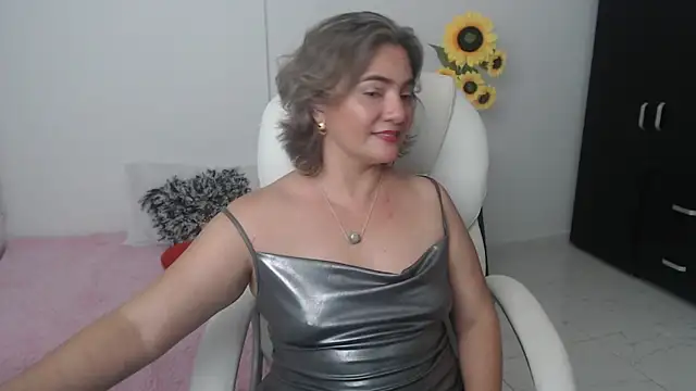 Snapshot of Ghada_milf chatting on 01-01-25, 03:13 Ghada milf online show from 01-01-25, 03:13