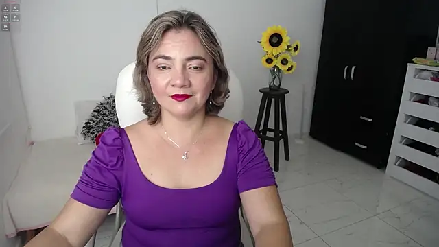 Snapshot of Ghada_milf chatting on 02-04-25, 11:06 Ghada milf online show from 02-04-25, 11:06